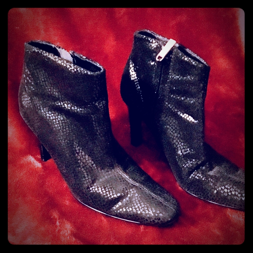 Colin Stuart booties, Black - LAST CALL!!